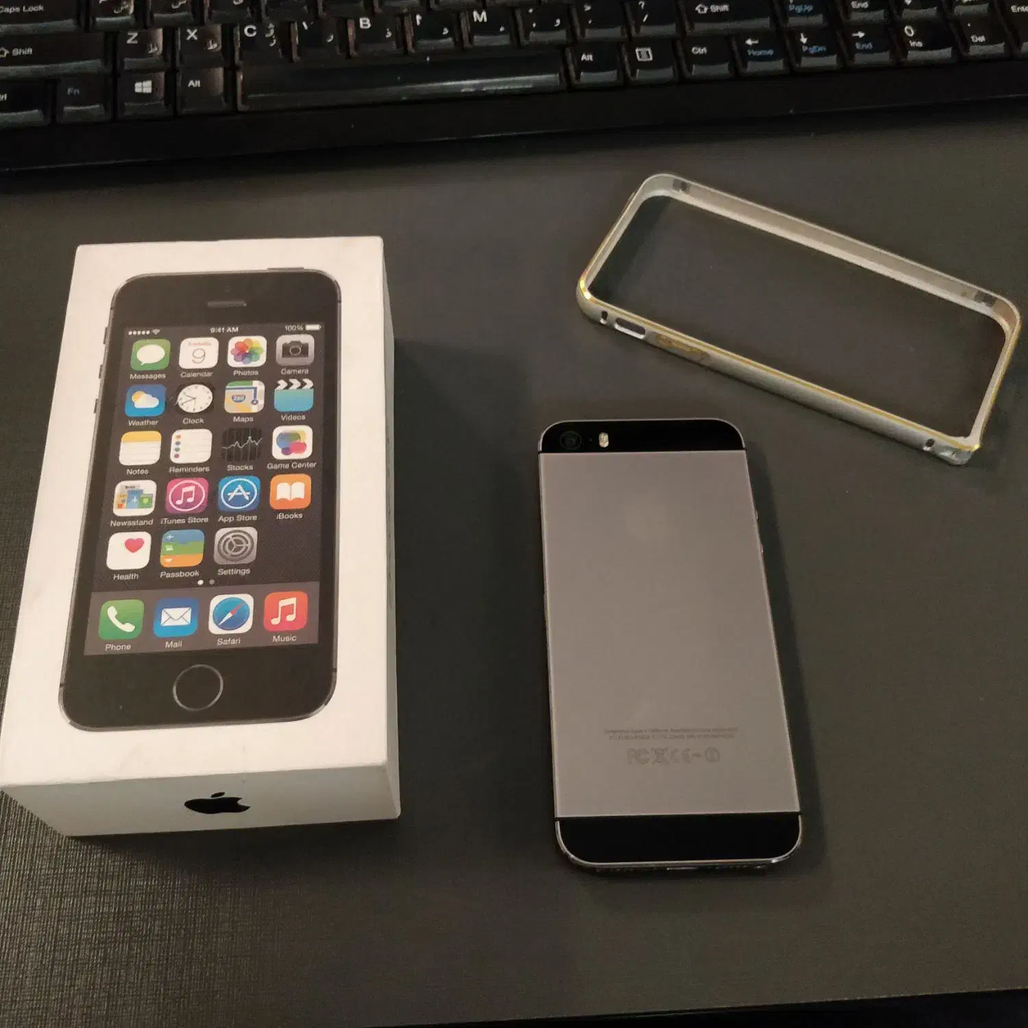 iphone 5s 32gb|موبایل|تهران, نیلوفر|دیوار