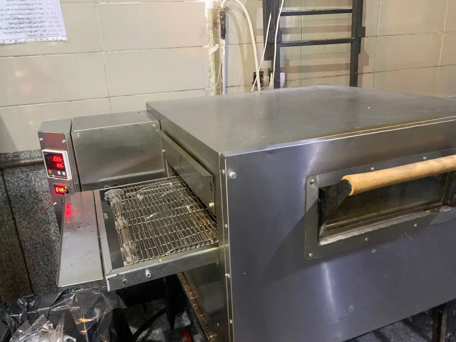 فر پیتزا|کافیشاپ و رستوران|مشهد, حسابی جنوبی (شهرک غرب)|دیوار