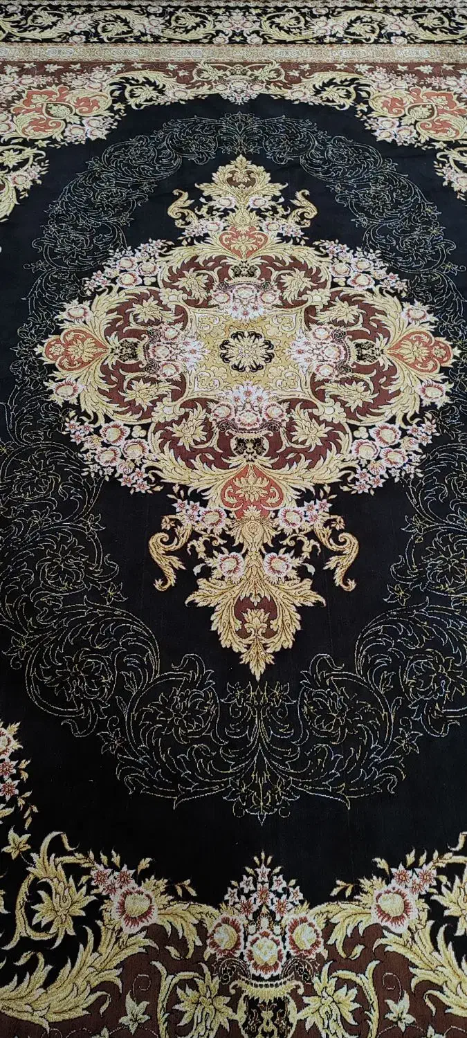 فرش ۱۲ متری ۷۰۰ شانه|فرش|رشت, گلزاران|دیوار