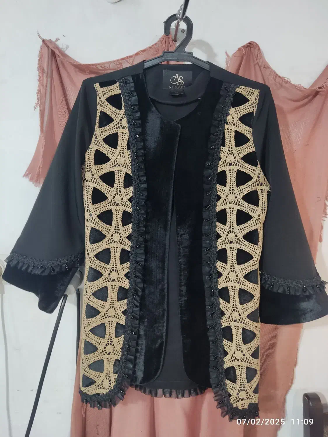 دعوت به همکاری خیاط ماهر خانم در کارگاه مانتو دوزی|استخدام صنعتی، فنی، مهندسی|سهند, |دیوار