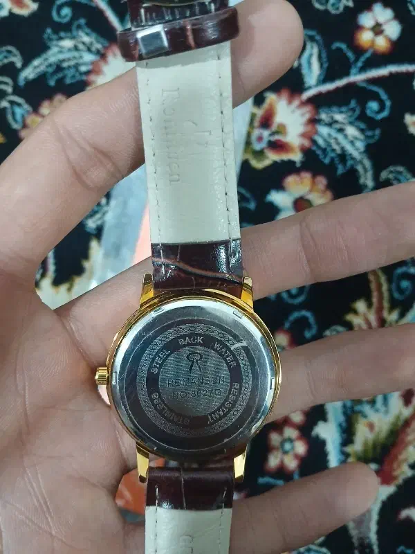 ساعت رومانسون برج دار|ساعت|کنگاور, |دیوار