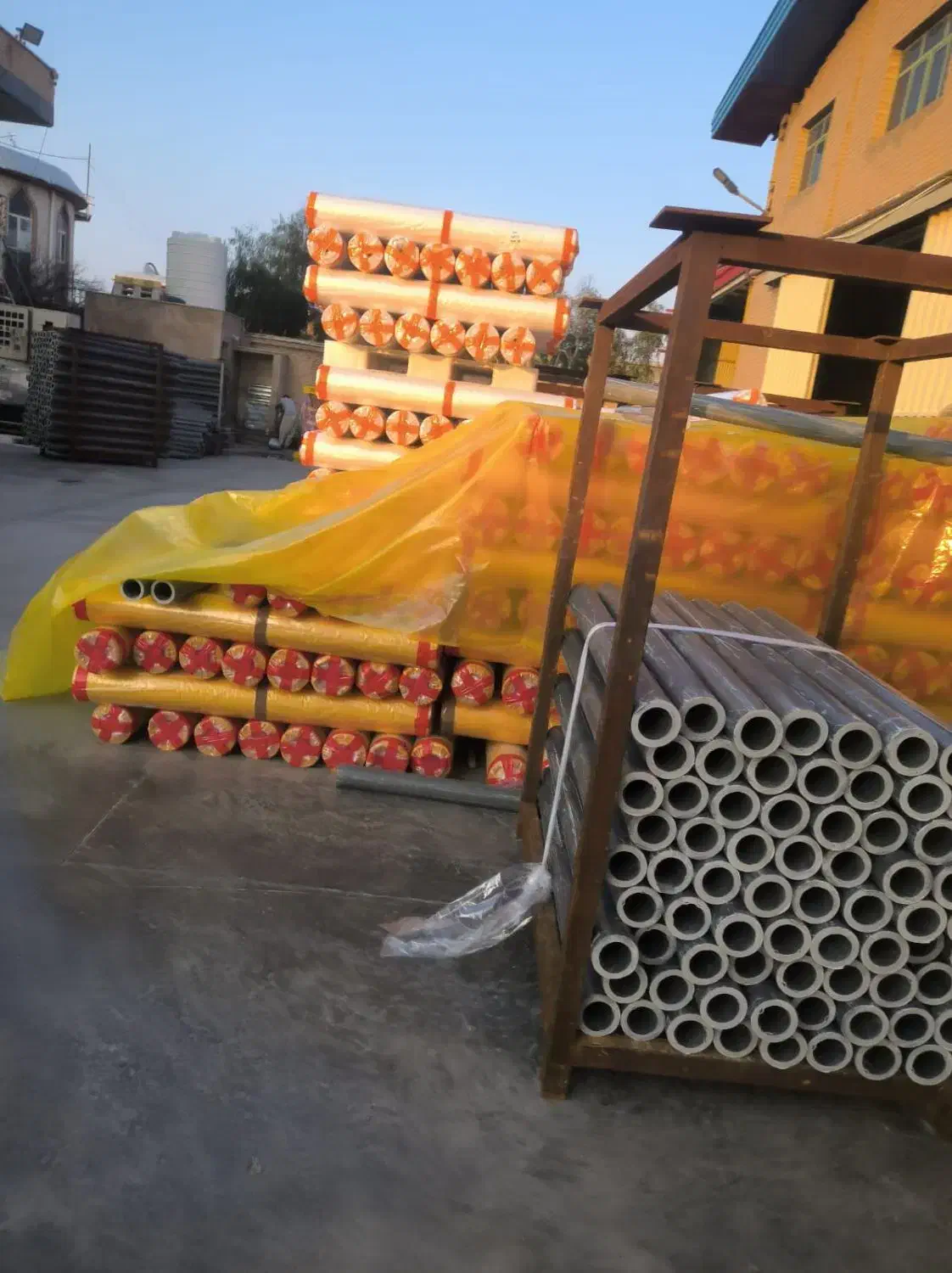 مترجم خانم برای تجارت اتباع عراقی|استخدام اداری و مدیریت|قم, صفائیه|دیوار