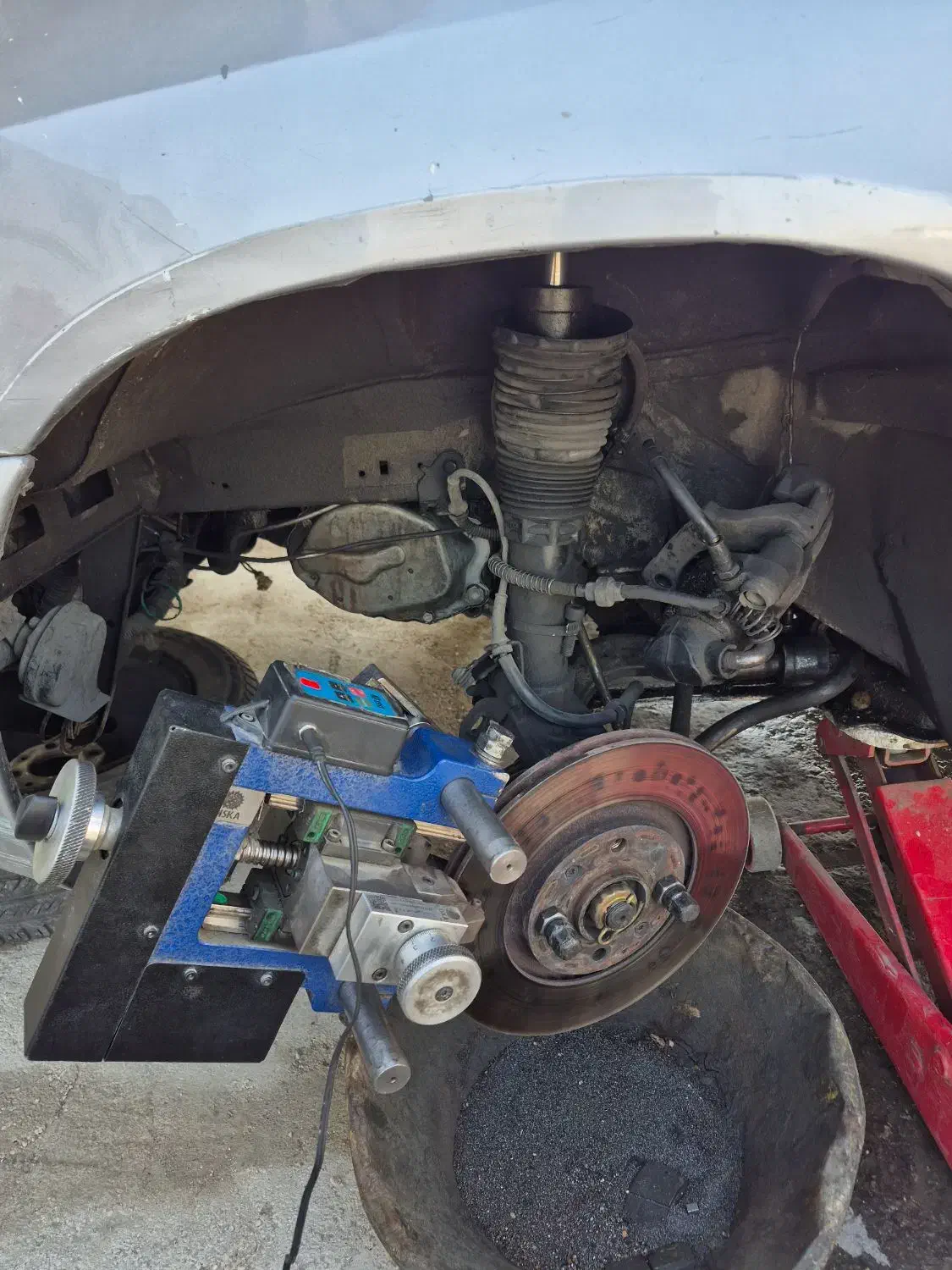 استخدام نیروی دیسک تراش|استخدام صنعتی، فنی، مهندسی|اهواز, چهارصد دستگاه|دیوار