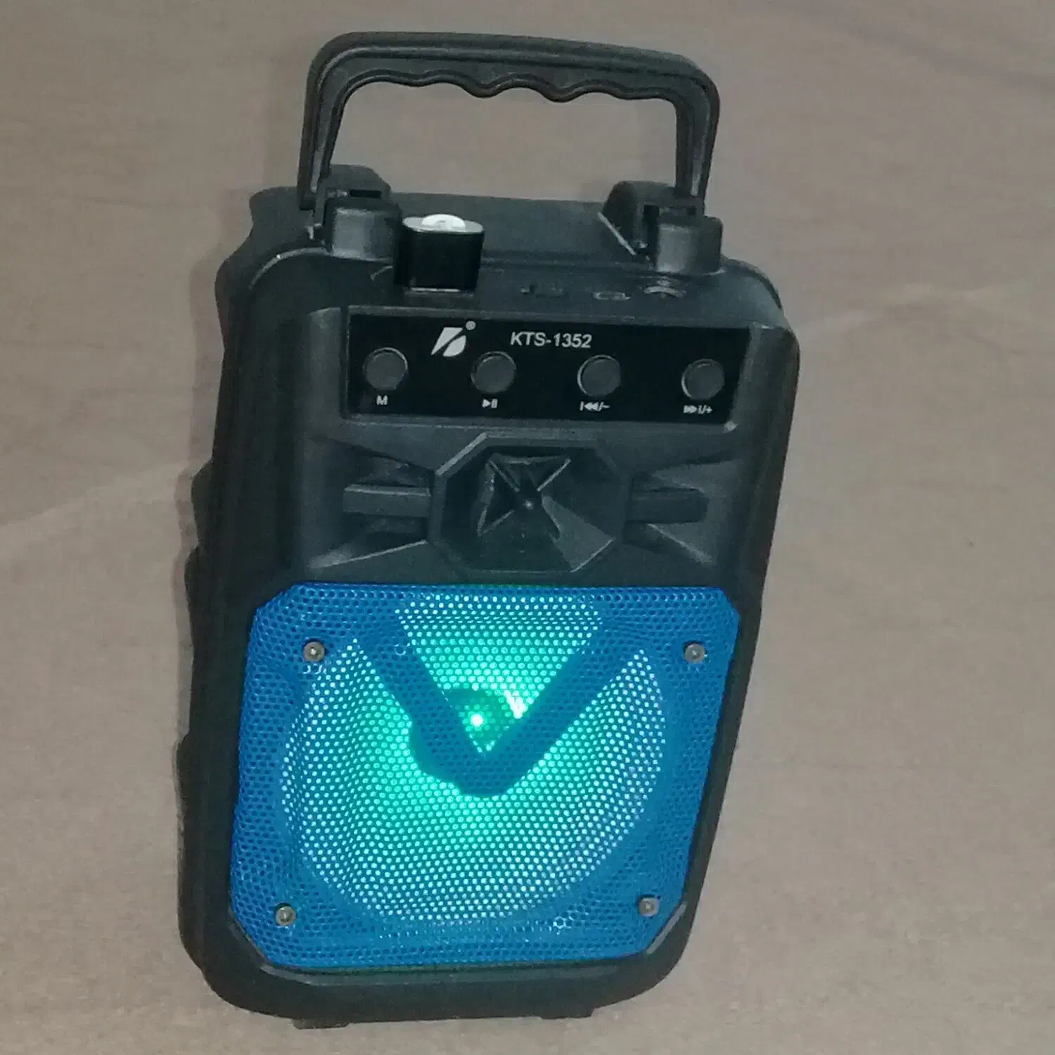 اسپیکر  kTS-1352|صوتی و تصویری|قم, ولیعصر|دیوار