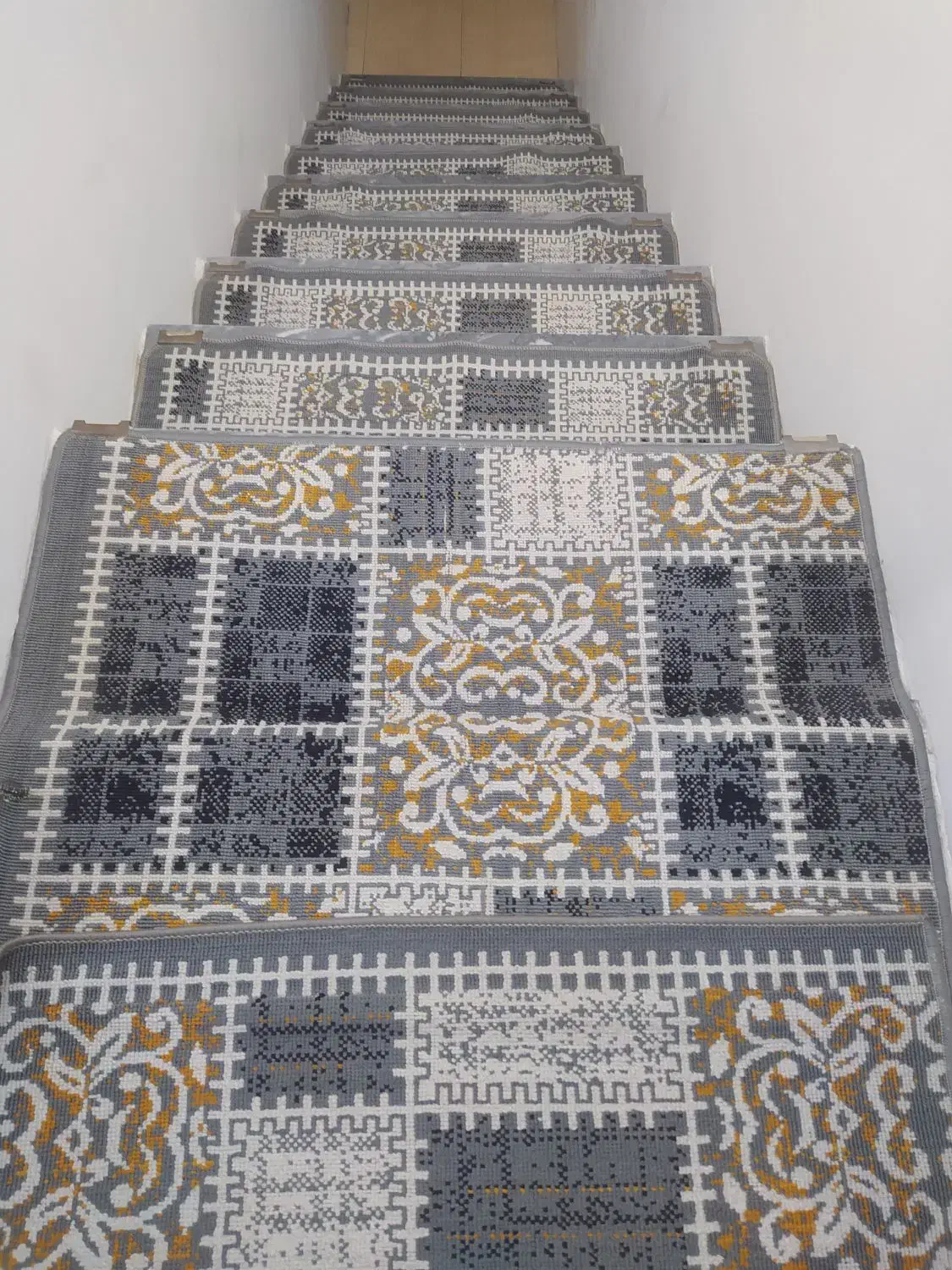 یک عدد گلیم فرش 1/5در 4یا4/5 با 10 عدد روپله ای|گلیم، جاجیم، گبه|جوانرود, |دیوار