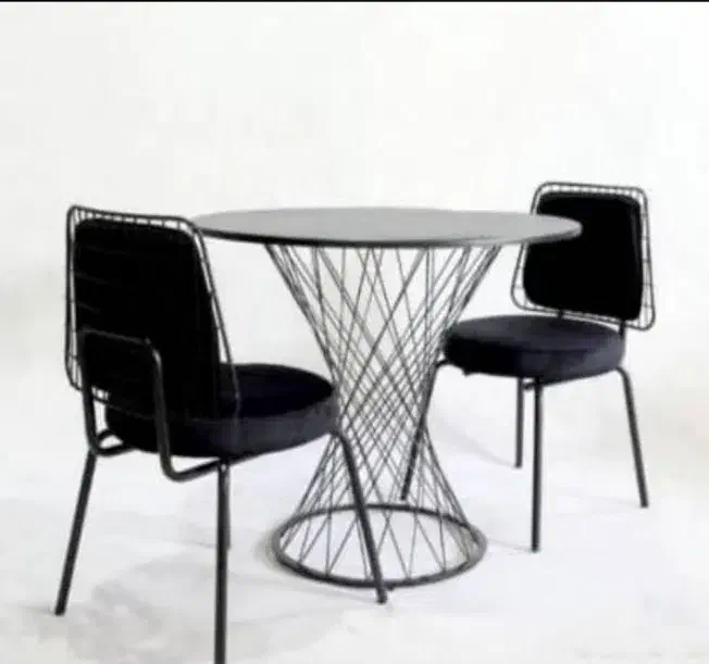 صندلی ناهارخوری فنسی و پلاستیکی ایوانا کافه/ گلشهر|میز و صندلی غذاخوری|کرج, گلشهر|دیوار