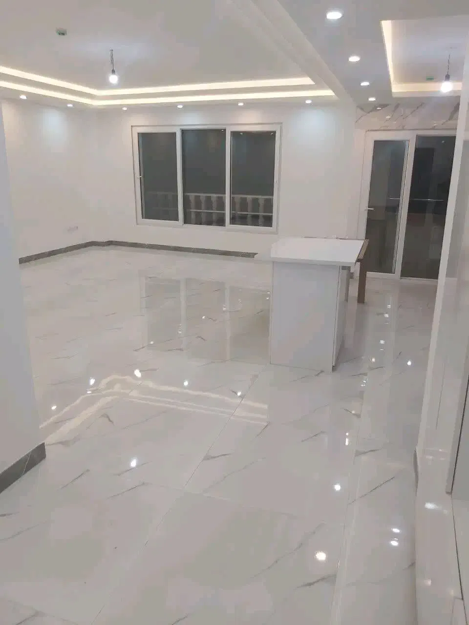 فروش۹۰مترسندپارکینگ اختصاصی توشیبا منظریه پاستور|فروش آپارتمان|رشت, دباغیان|دیوار