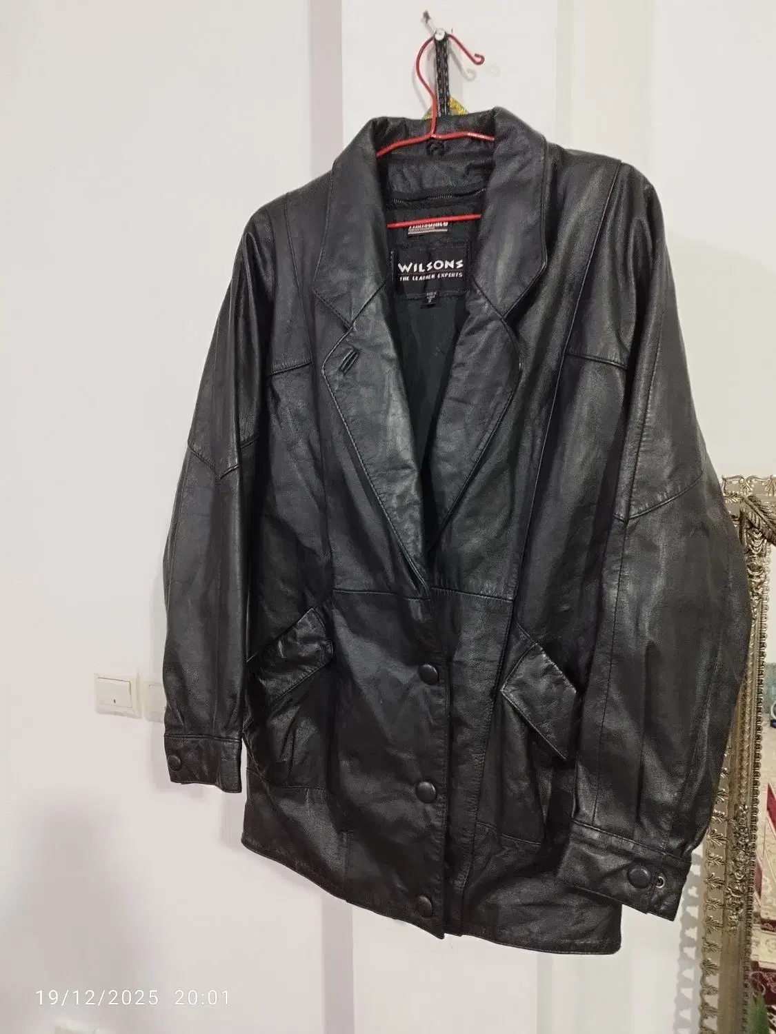 کت چرم زنانه|لباس|تهران, خاک سفید|دیوار