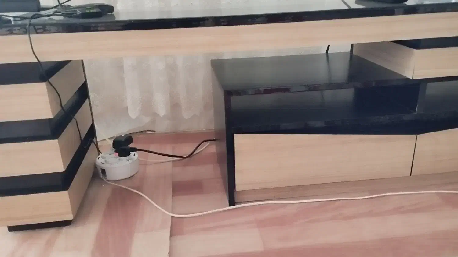 میز تلویزیون دوتیکه|میز تلویزیون|مرند, |دیوار