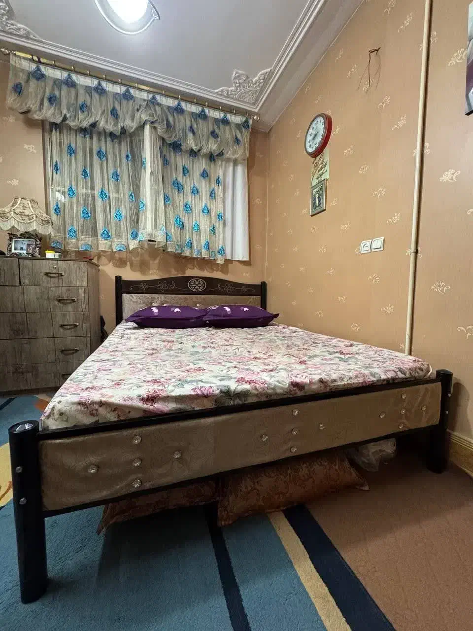 تخت دو نفره با تشک|تخت و سرویس خواب|فولادشهر, B8|دیوار