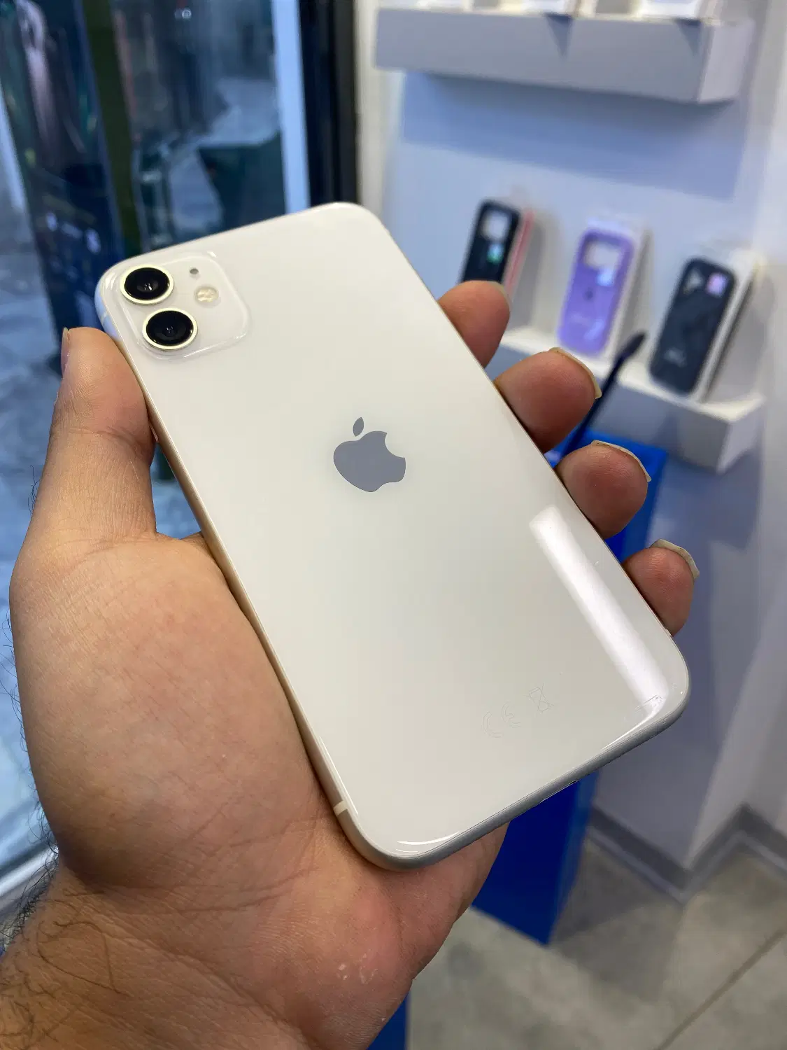 iPhone 11|موبایل|اصفهان, باغ زرشک|دیوار