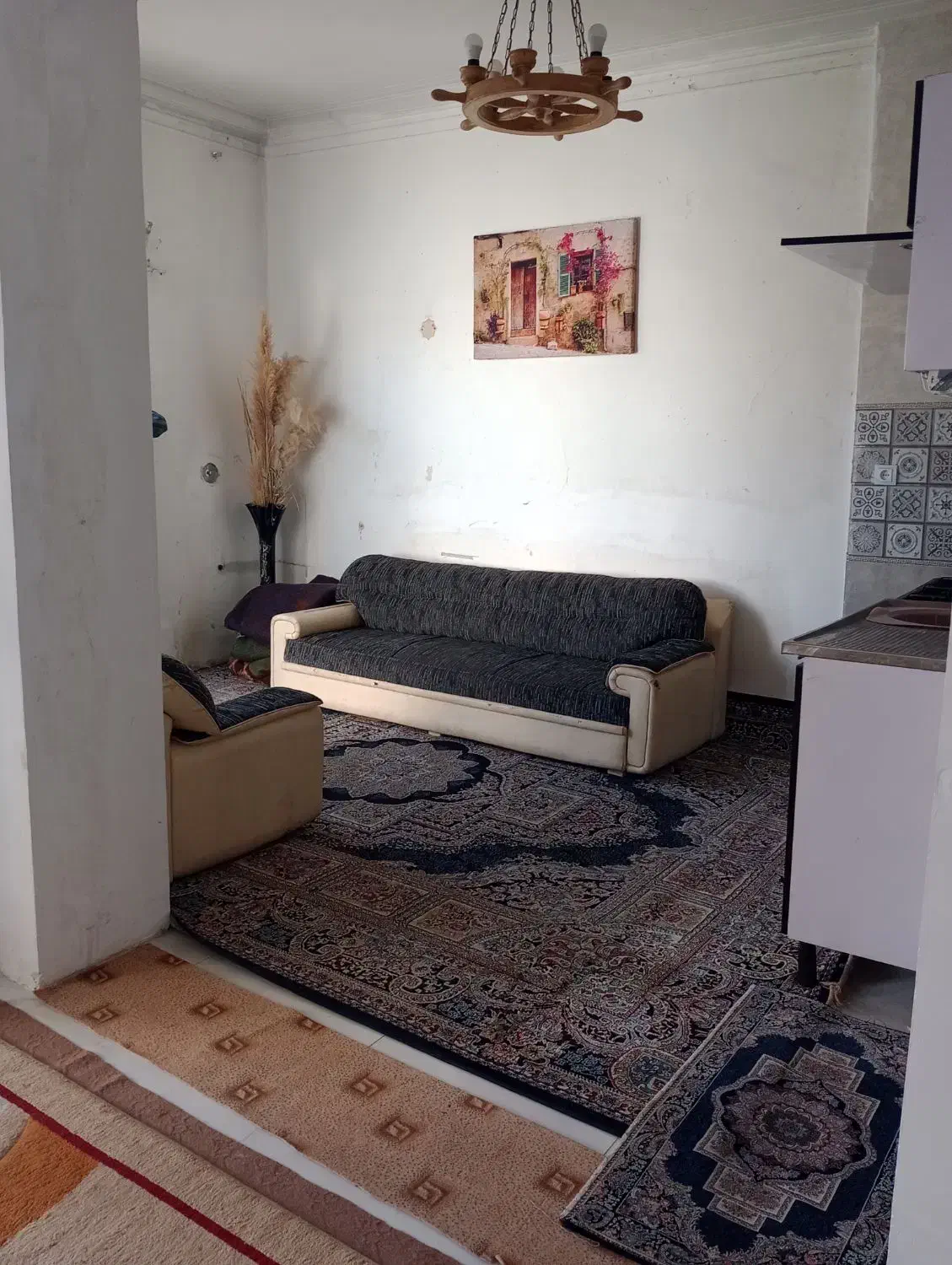 اتاق و سوییت موجود هست|اجارهٔ کوتاهمدت آپارتمان و سوئیت|شیراز, شاهچراغ|دیوار