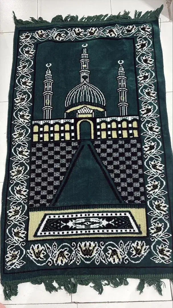 سجاده مخمل وجا نماز نو|صنایع دستی و سایر لوازم تزئینی|پردیس, فاز ۱|دیوار