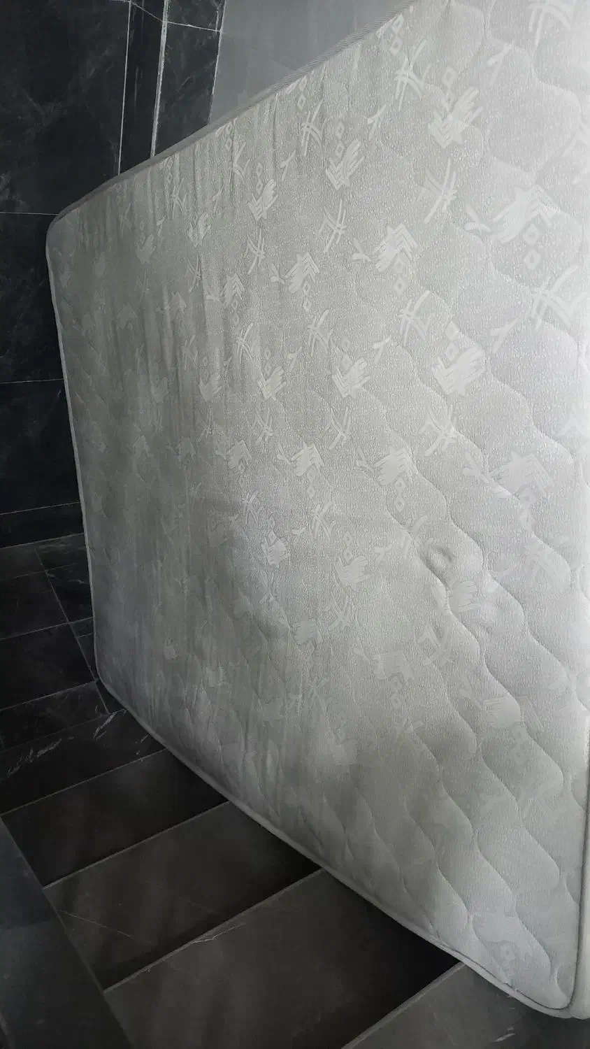 تشک دو نفره|تشک تختخواب|اصفهان, بهارستان|دیوار