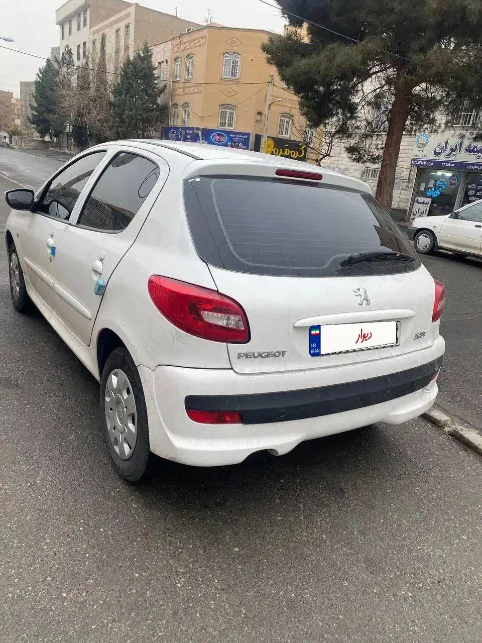 ۲۰۷ سقف فلز ۴۰۲|خودرو سواری و وانت|فردیس, فردیس|دیوار