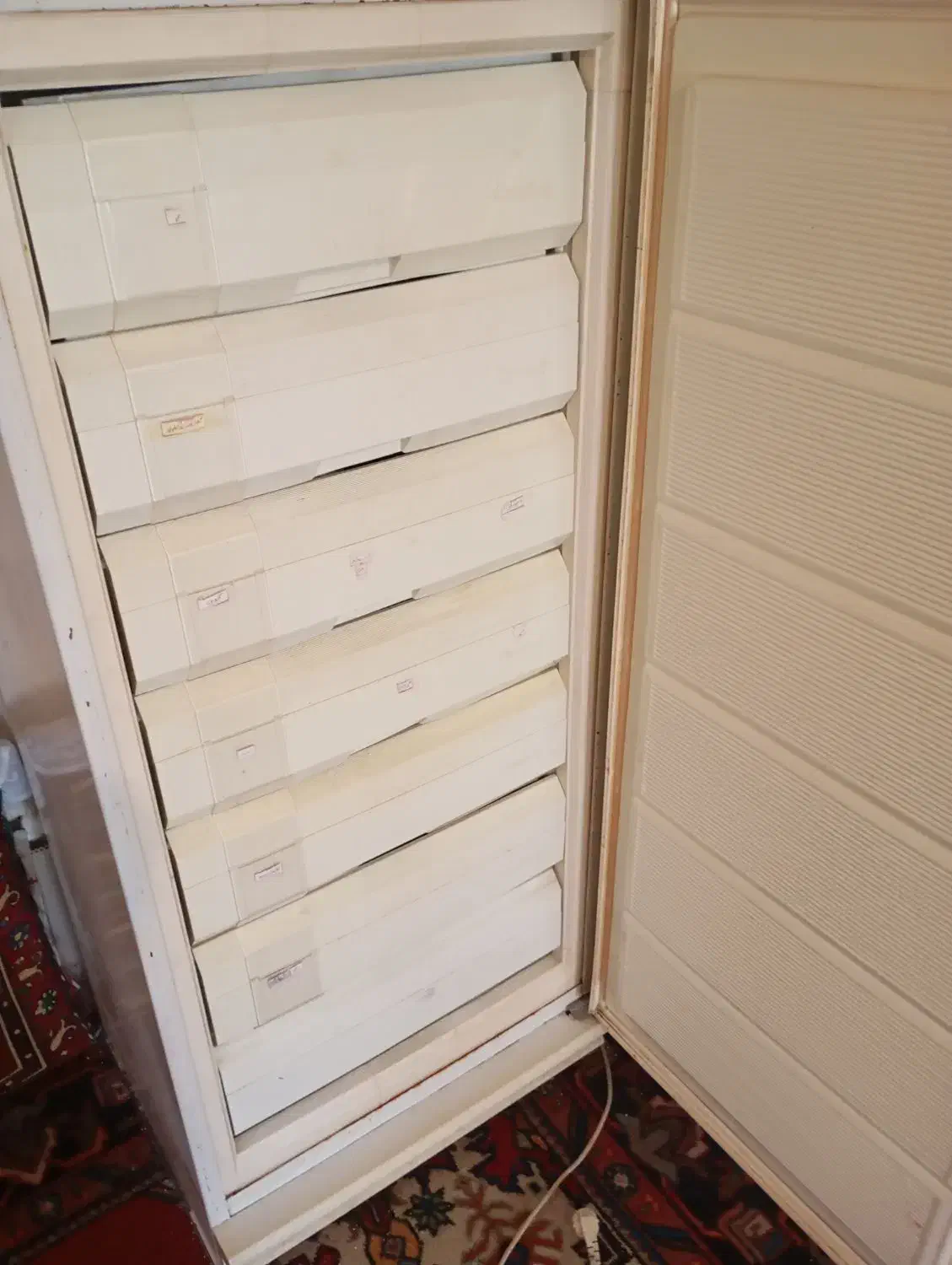 فریزر 9کشوه بسیار تمیز|یخچال و فریزر|شیراز, تندگویان|دیوار