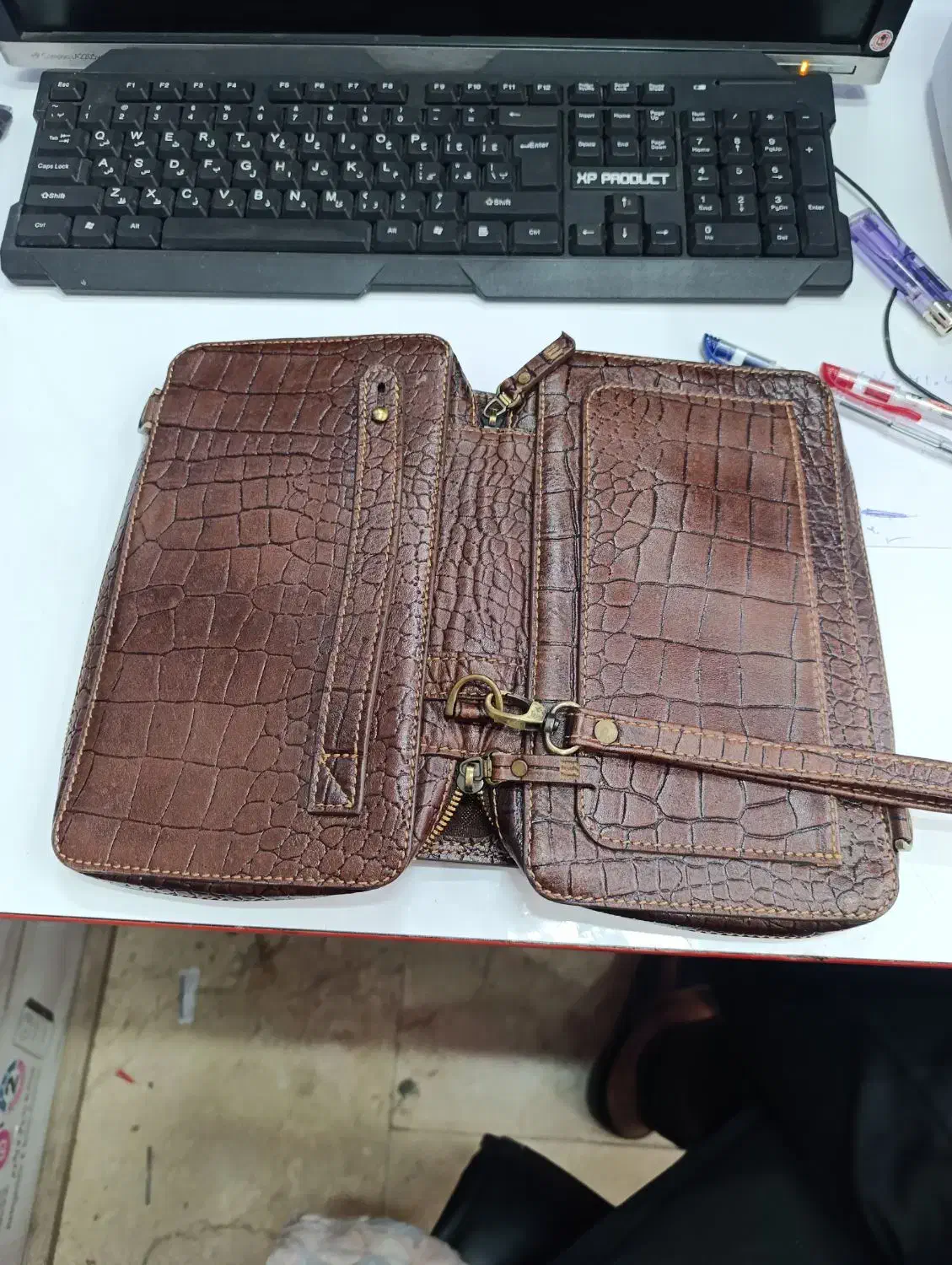 کیف دستی،چرم اصل،کیف دوشی،جای مدارک|کیف، کفش، کمربند|اندیشه, پرنیان|دیوار