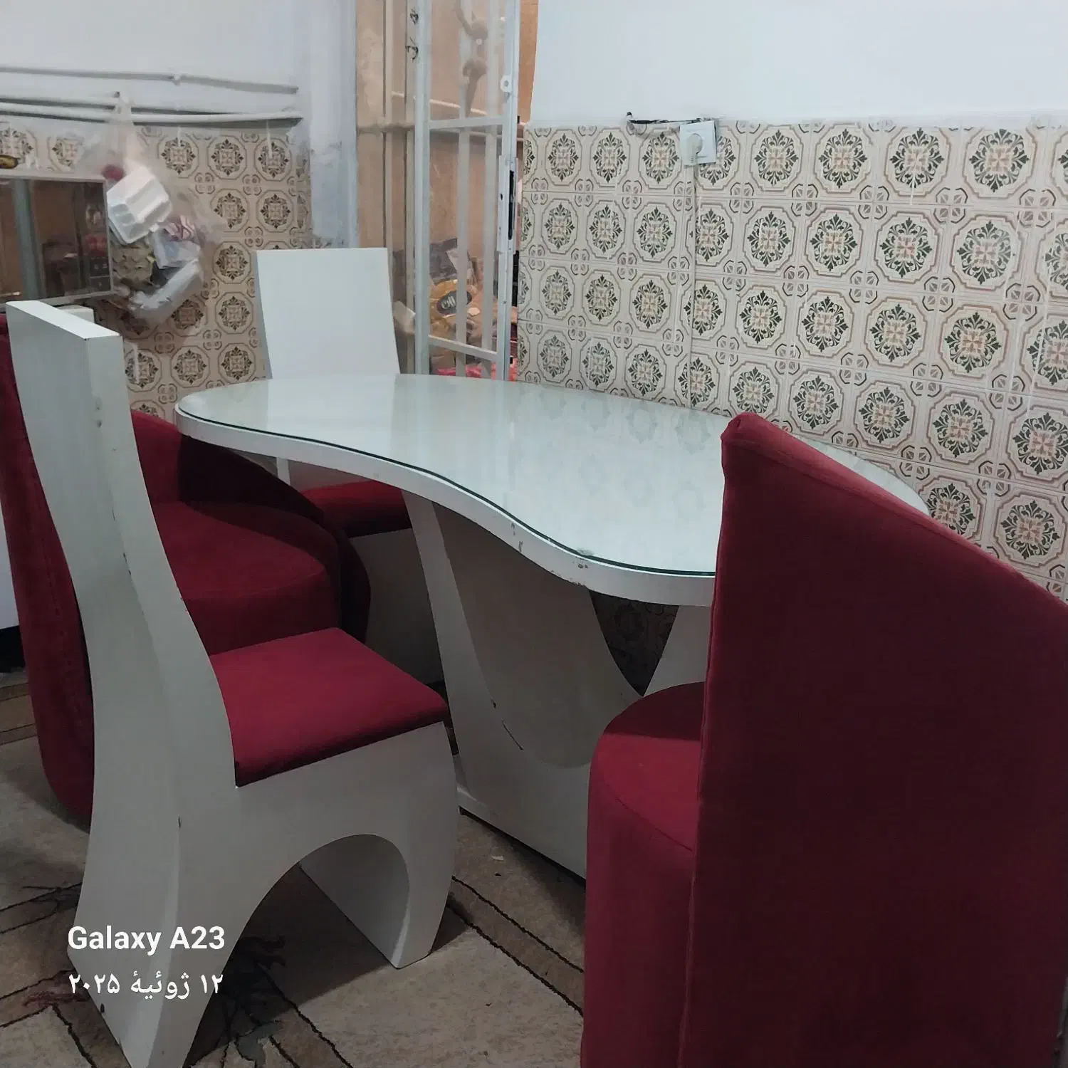 میز نهار خوری شش نفره|میز و صندلی غذاخوری|شیراز, کاراندیش|دیوار