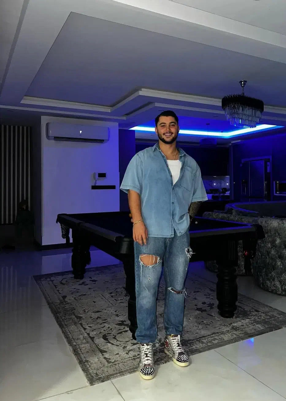 گم شده مدلینگ ام با سابقه مدلینگی|اشیا|کوهدشت, |دیوار