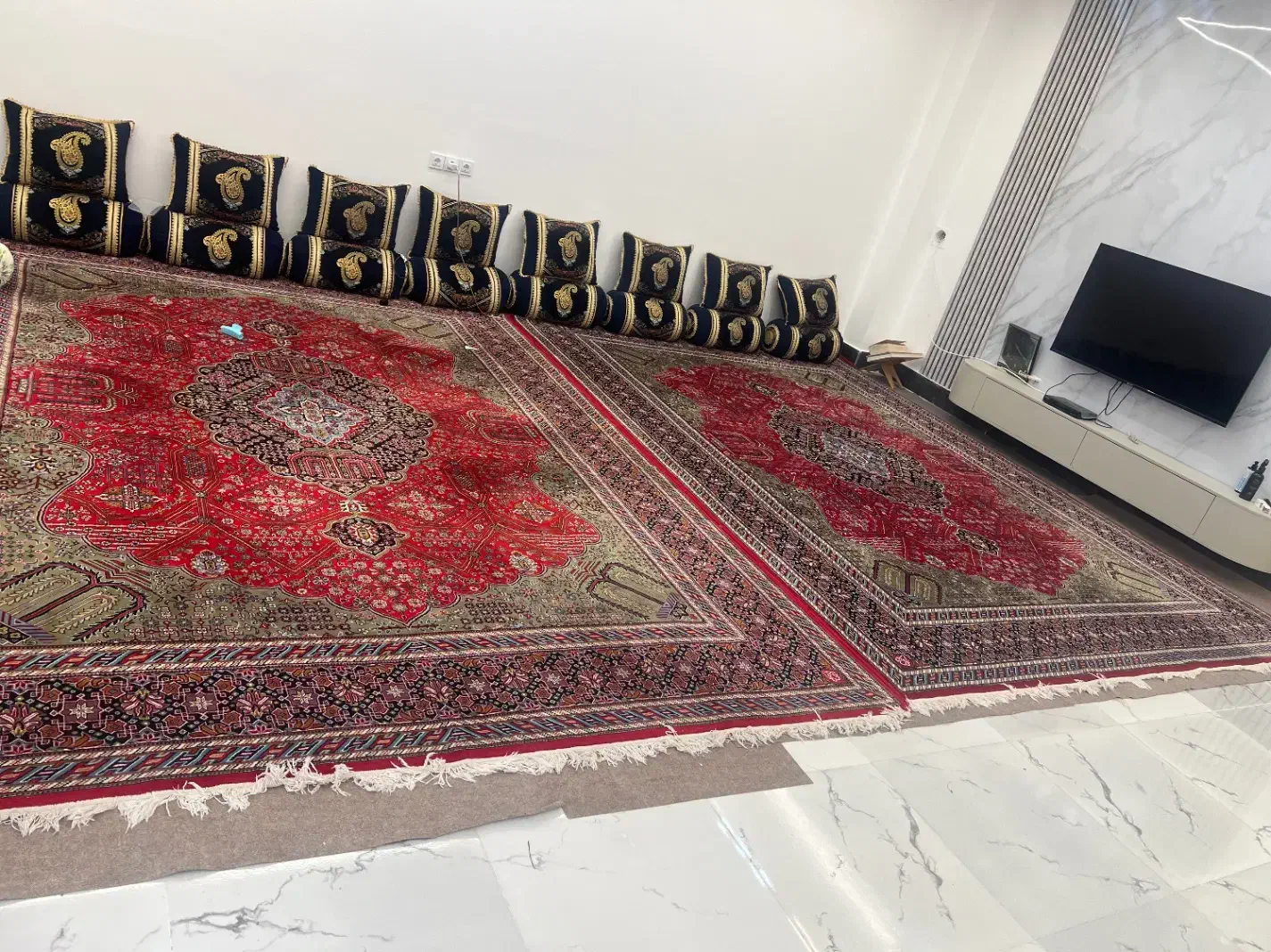 فرش دست دوم در حد نو|فرش|بوشهر, |دیوار