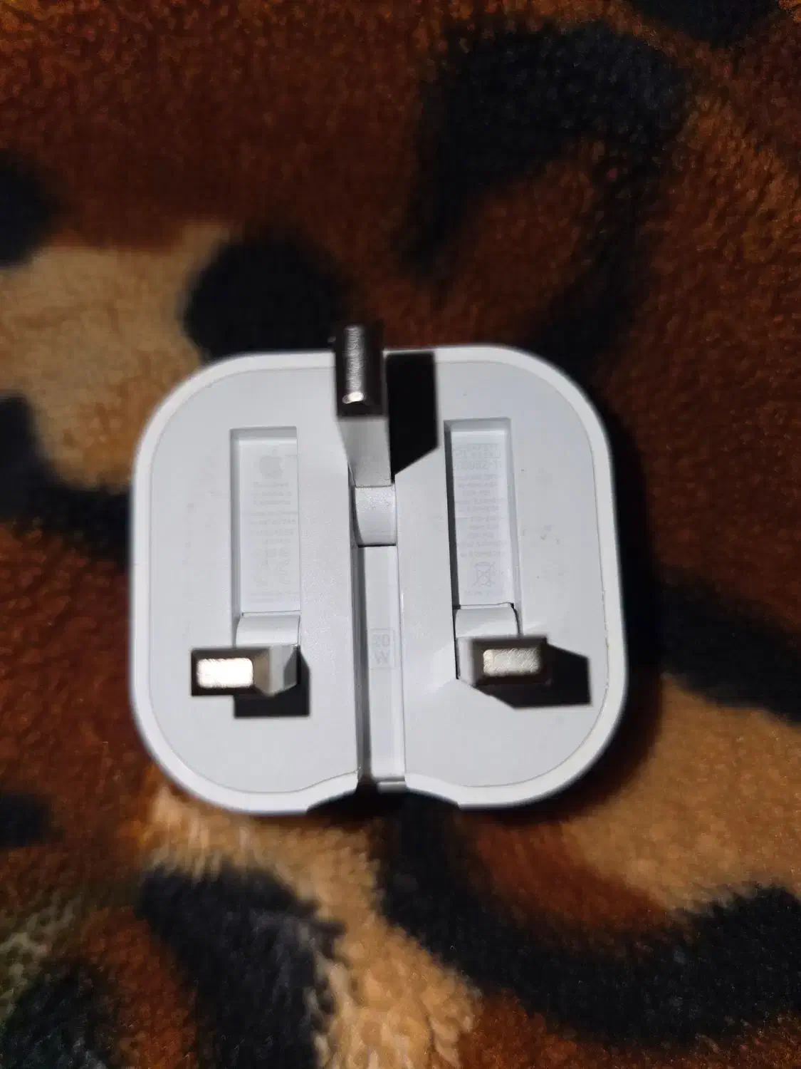 شارژر و کاور ایفون 15 پرومکس|لوازم جانبی موبایل و تبلت|خرم‌آباد, |دیوار