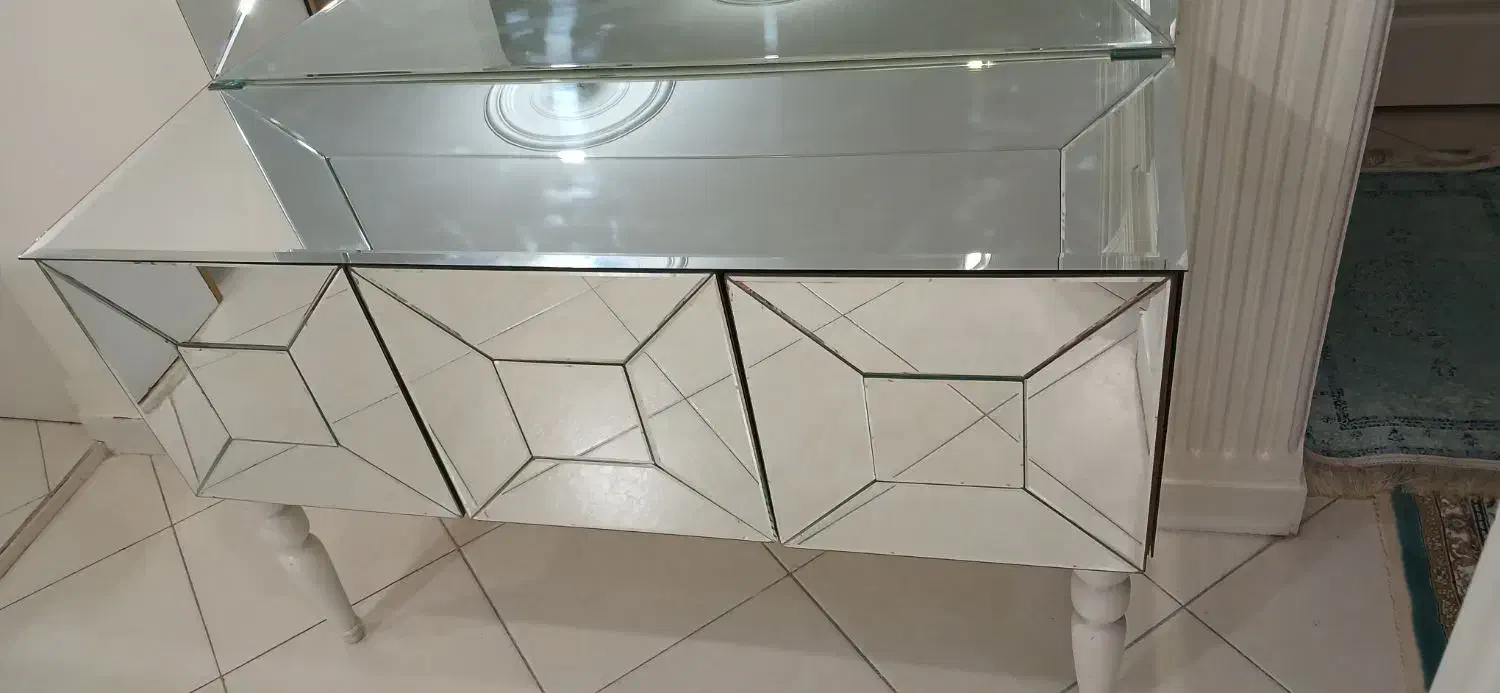 آینه و کنسول|بوفه، ویترین، کنسول|تهران, شهرک فرهنگیان|دیوار