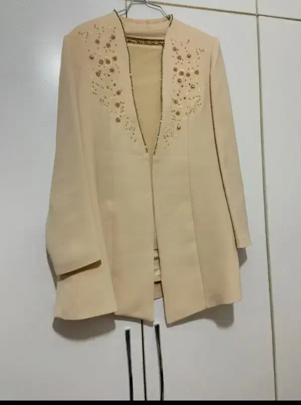 کت شلوار|لباس|پاکدشت, پاکدشت (مامازند)|دیوار