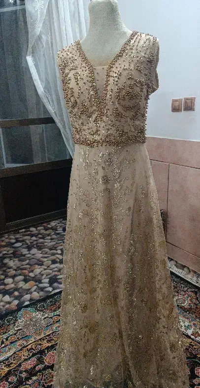 مجلسی شیک و خاص|لباس|فلاورجان, |دیوار