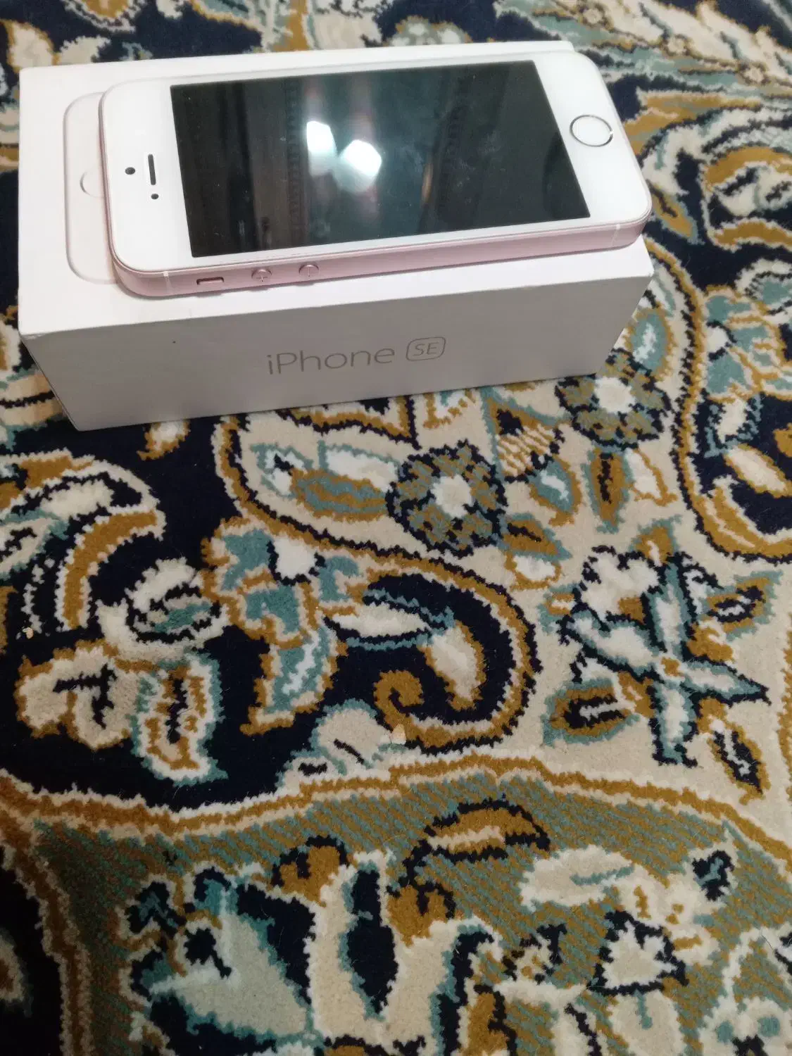 گوشی اپل SE|موبایل|تهران, نیروی هوایی (پیروزی)|دیوار