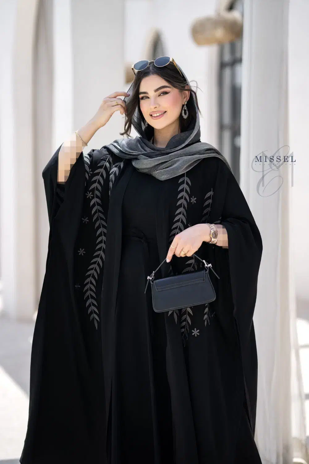 عبا خاص و مجلسی|لباس|قم, سالاریه|دیوار