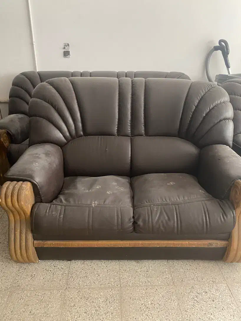 مبل چرم|مبلمان خانگی و میز عسلی|تربت جام, تیپ ۳۸ زرهی تربت جام|دیوار