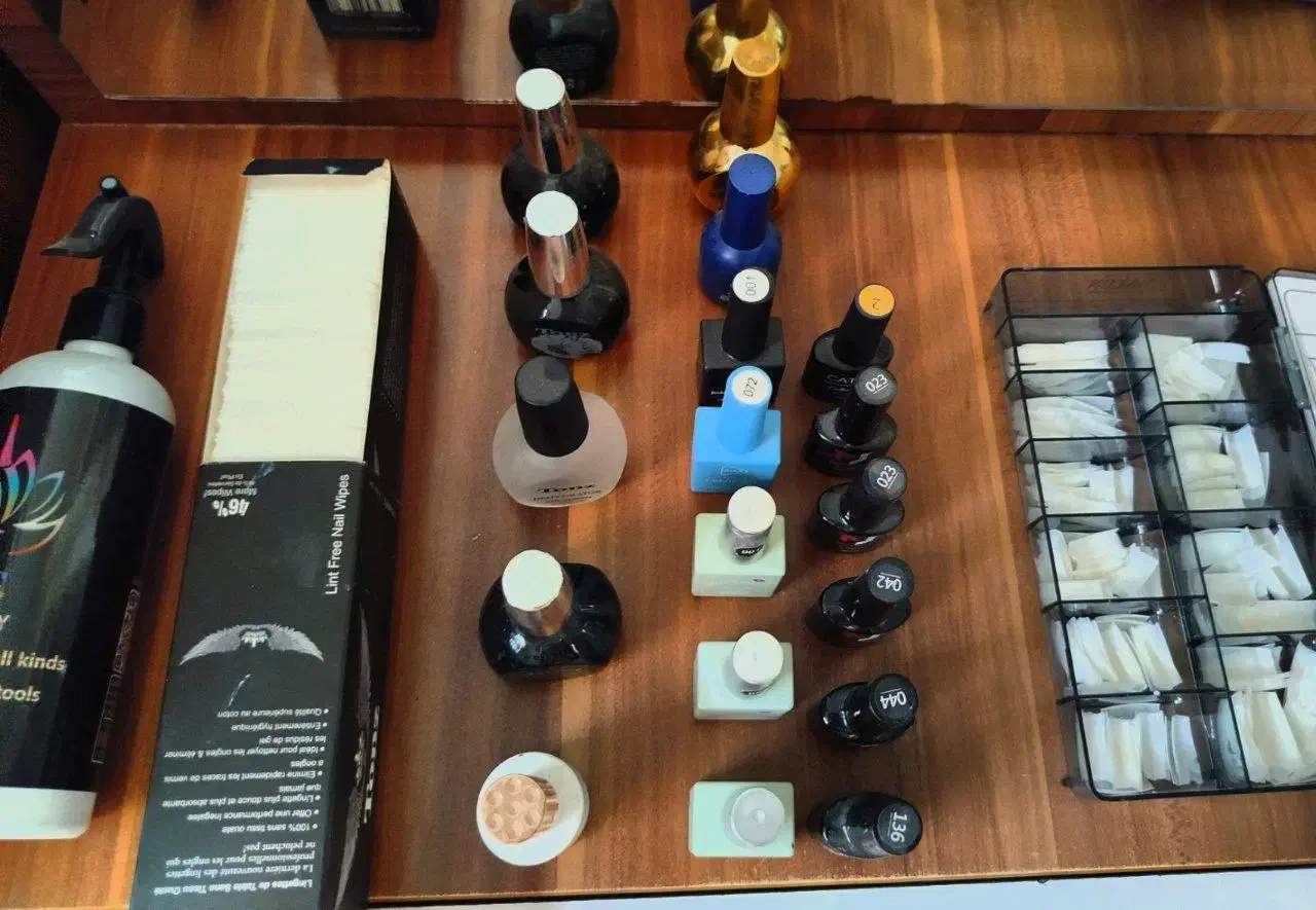 وسایل کاشت ناخن نو|آرایشگاه و سالنهای زیبایی|اسلامشهر, شهرک مهدیه|دیوار