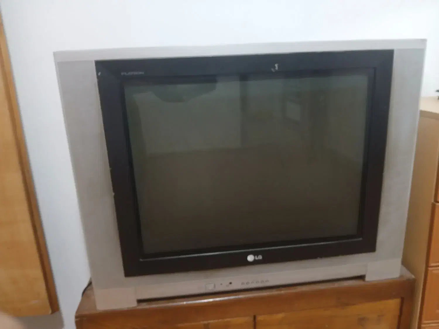 تلوزیون .ال جی .صفحه تخت.۲۱تا۳۳ اینچ|تلویزیون و پروژکتور|گرگان, |دیوار