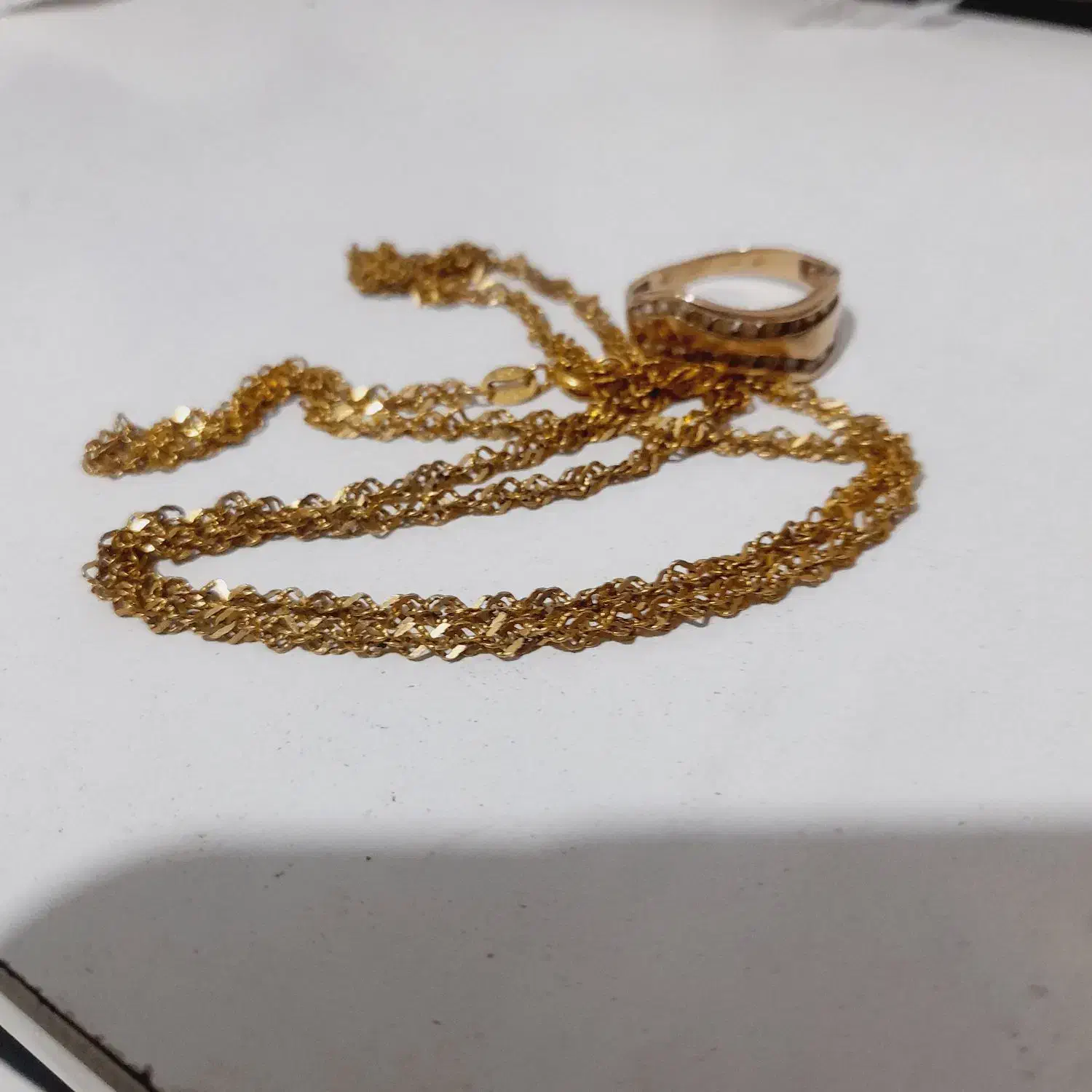 زنجیر وانگشتر|جواهرات|بندر گز, |دیوار