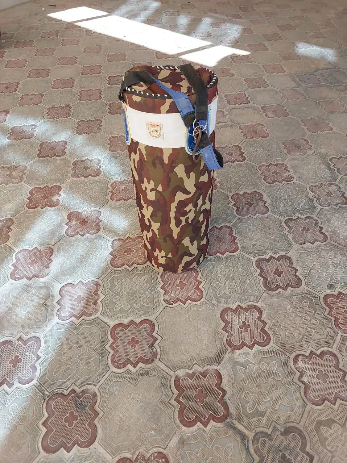 کیسه بوکس SHAOLIN|تجهیزات ورزشی|صدرا-فارس, فاز ۱|دیوار