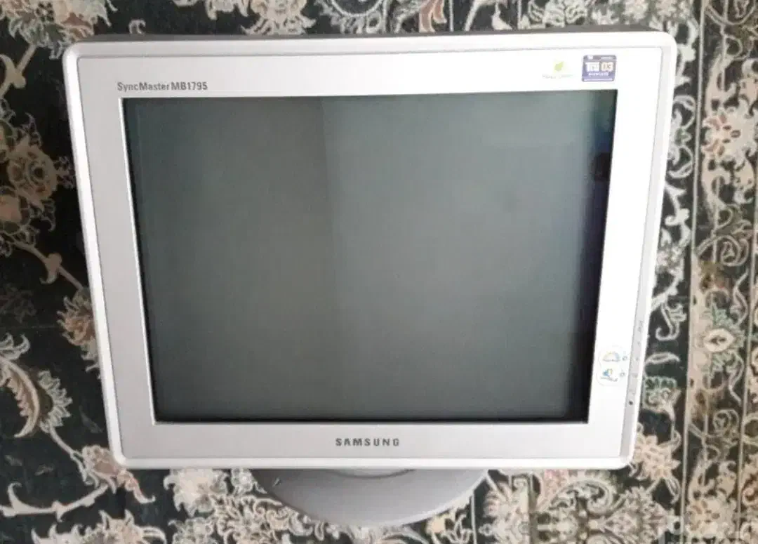 مانیتور کامپیوتر|قطعات و لوازم جانبی رایانه|زاهدان, |دیوار