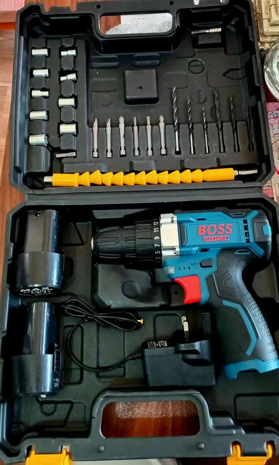 دریل شارژی باس دو باتری کیف دار boss|فروشگاه و مغازه|لاهیجان, بازکیاگوراب|دیوار