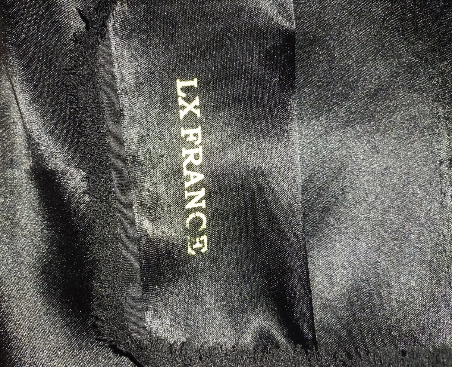 دومترونیم پارچه ساتن ال ایکس|لباس|دورود, |دیوار