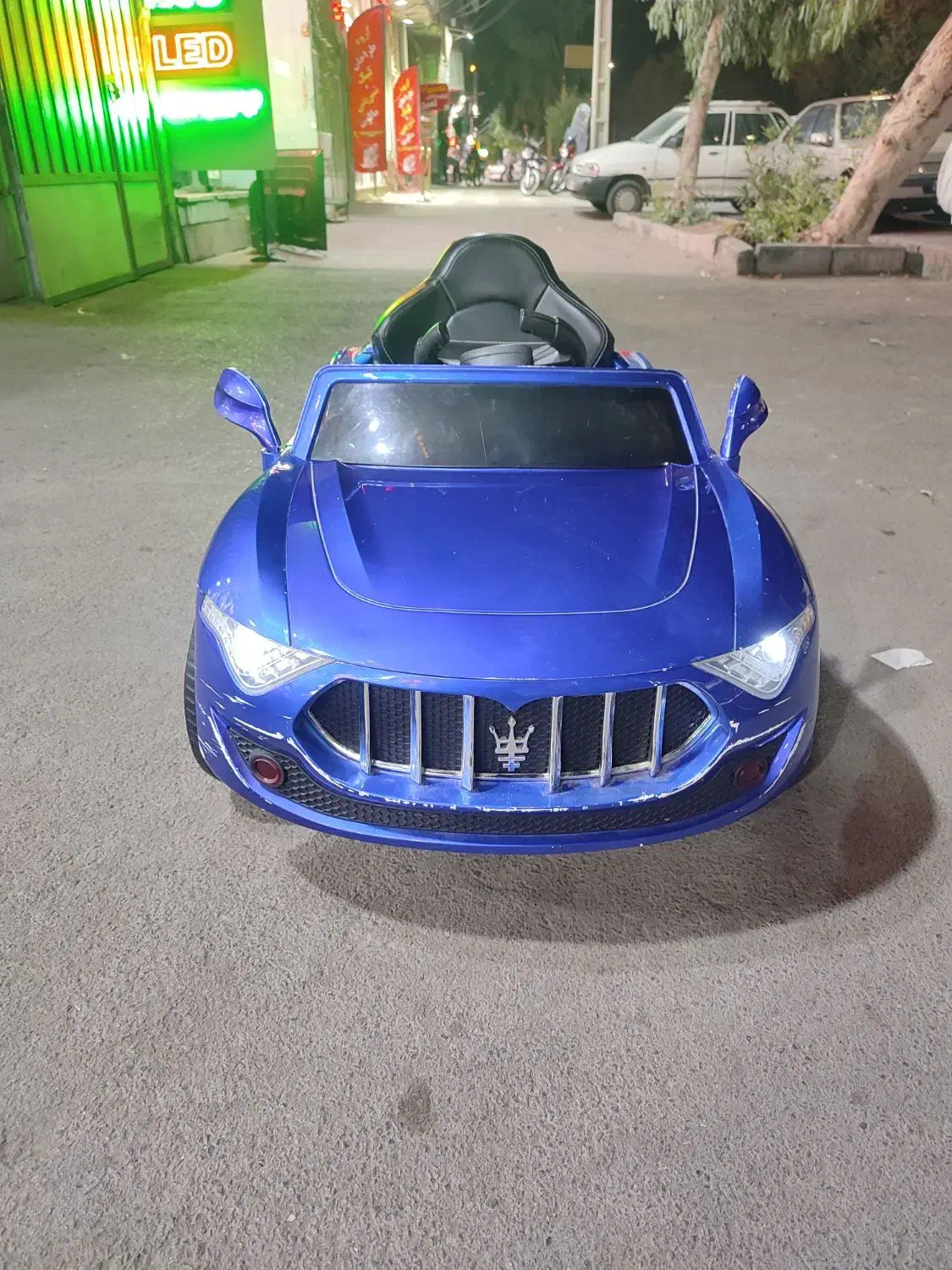 ماشین شارژی Maserati کولر دار|اسباب‌بازی بچه|قم, وادی السلام|دیوار