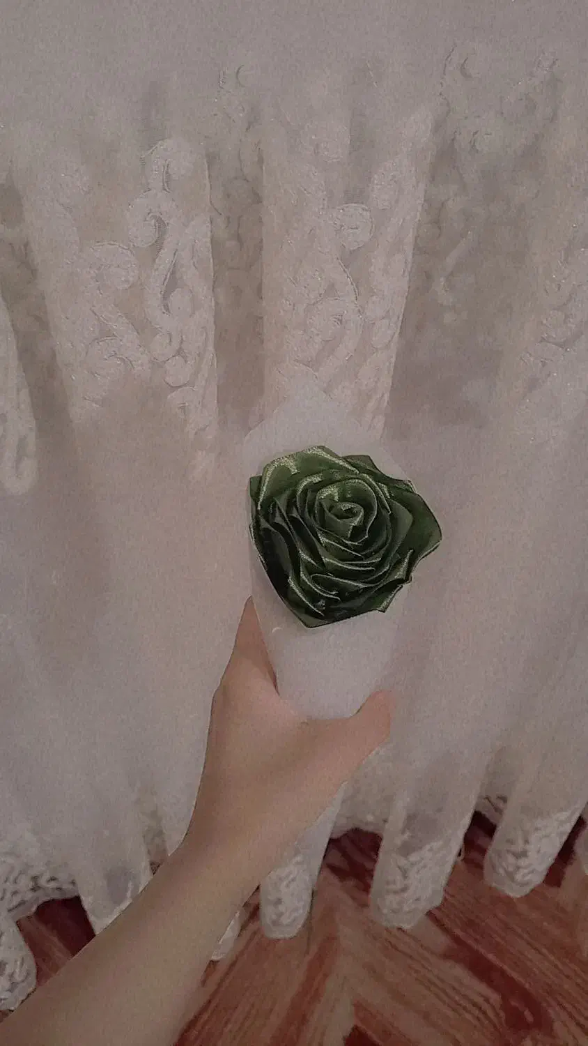 گل روبانی|گل مصنوعی|خوی, |دیوار