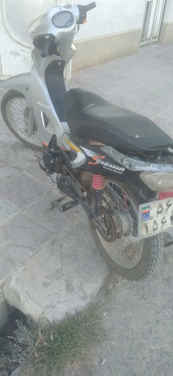 فروش موتور سیکلت ویو ۱۲۵ سی سی|موتورسیکلت|الیگودرز, |دیوار