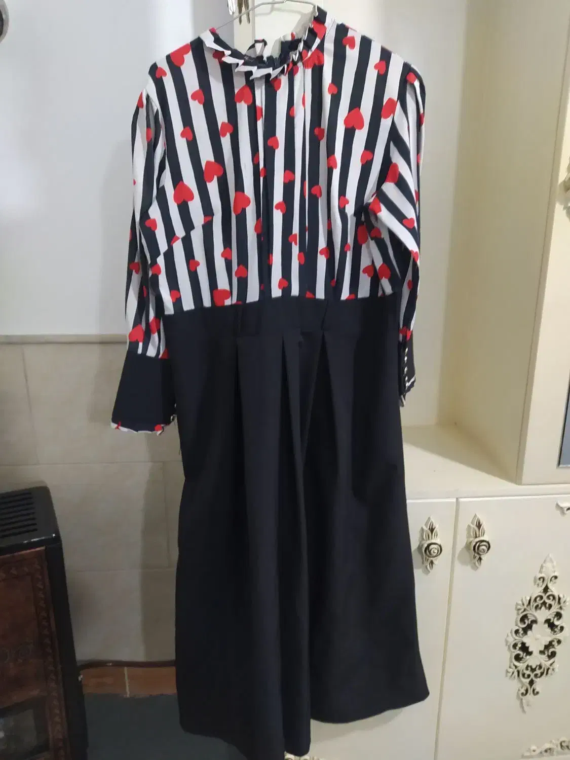 مانتونو|کیف، کفش، کمربند|ساوه, |دیوار