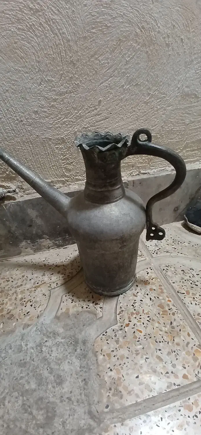 آفتابه مسی زیرخاکی|کلکسیون اشیاء عتیقه|محمدشهر, کوی بهار|دیوار