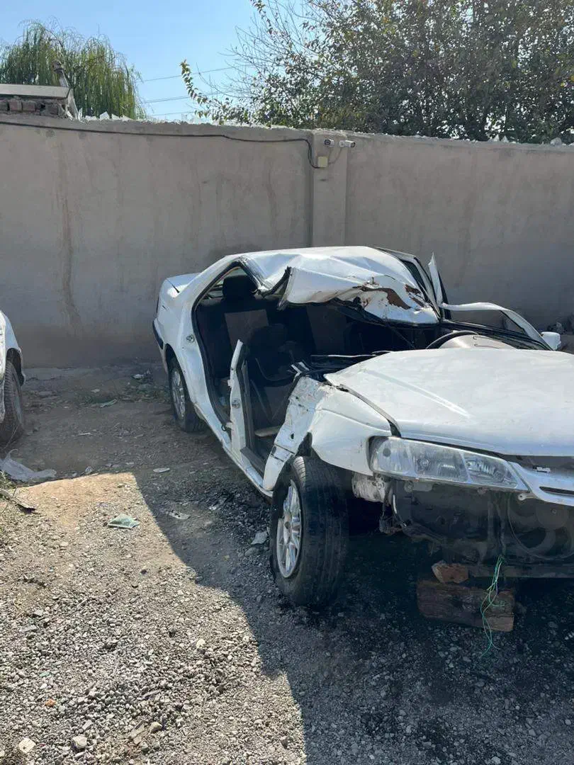 پژو پارس سال مدل 1393|خودرو سواری و وانت|تهران, ترمینال غرب|دیوار