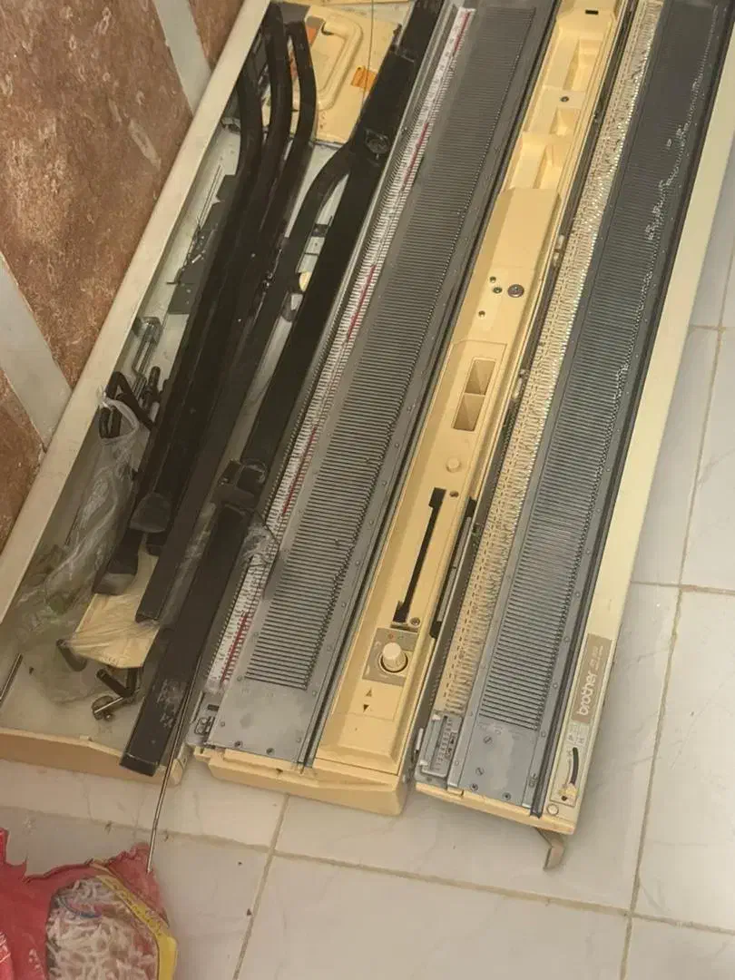 ماشین بافندگی|چرخ خیاطی و ریسندگی|یامچی, |دیوار