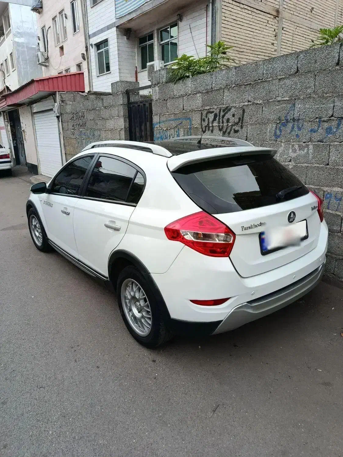 برلیانس کراس موتور بزرگ|خودرو سواری و وانت|رشت, کوی جام جم|دیوار