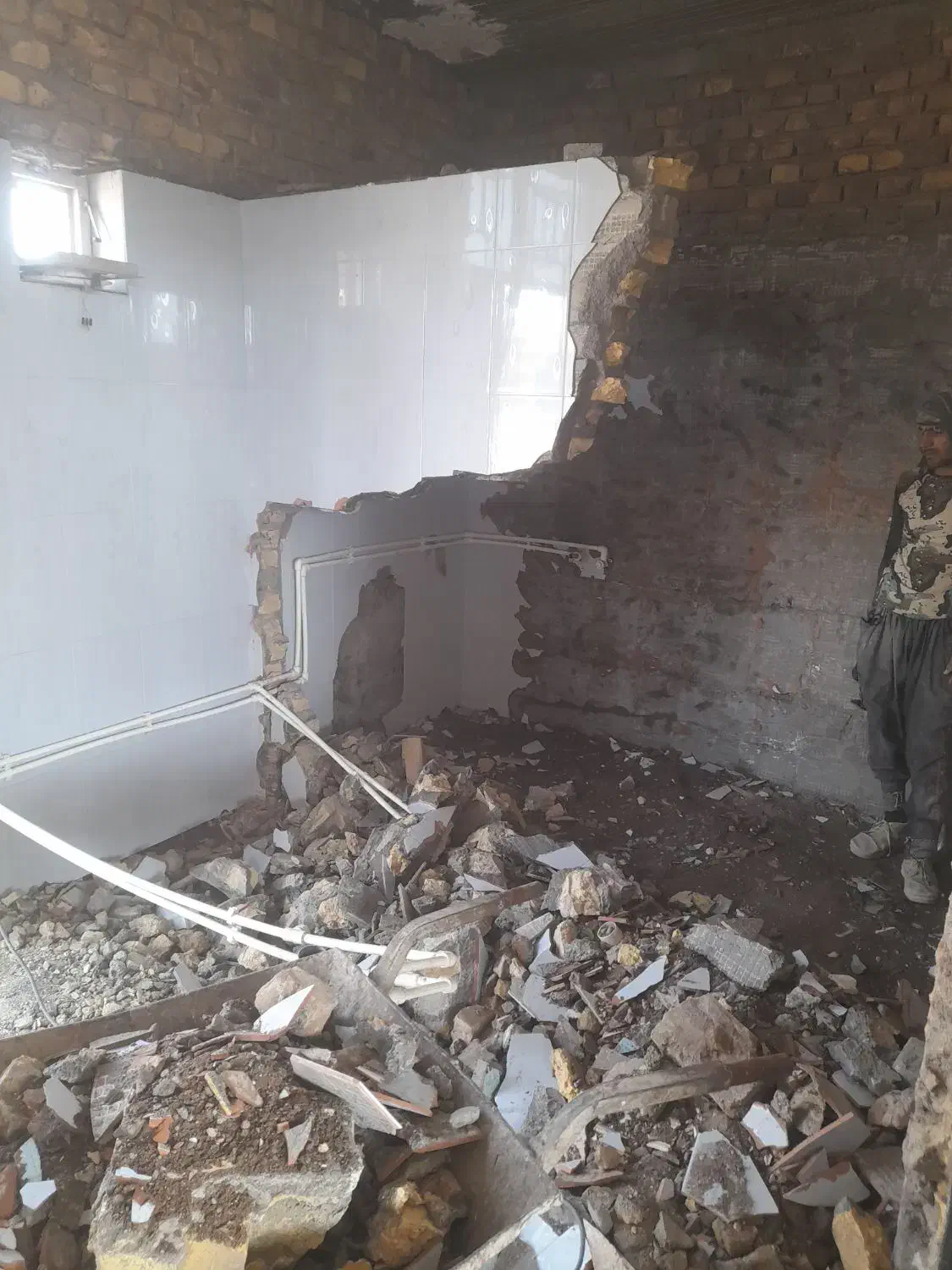 تخریب با پیکور|خدمات پیشه و مهارت|رفسنجان, |دیوار