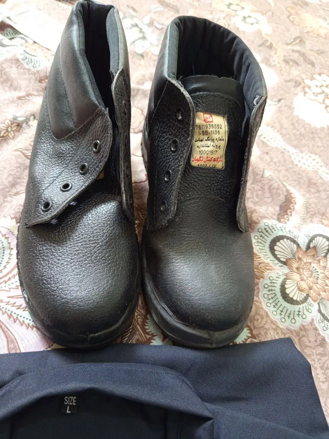 لباس کار و کفش کار|لباس|رفسنجان, |دیوار