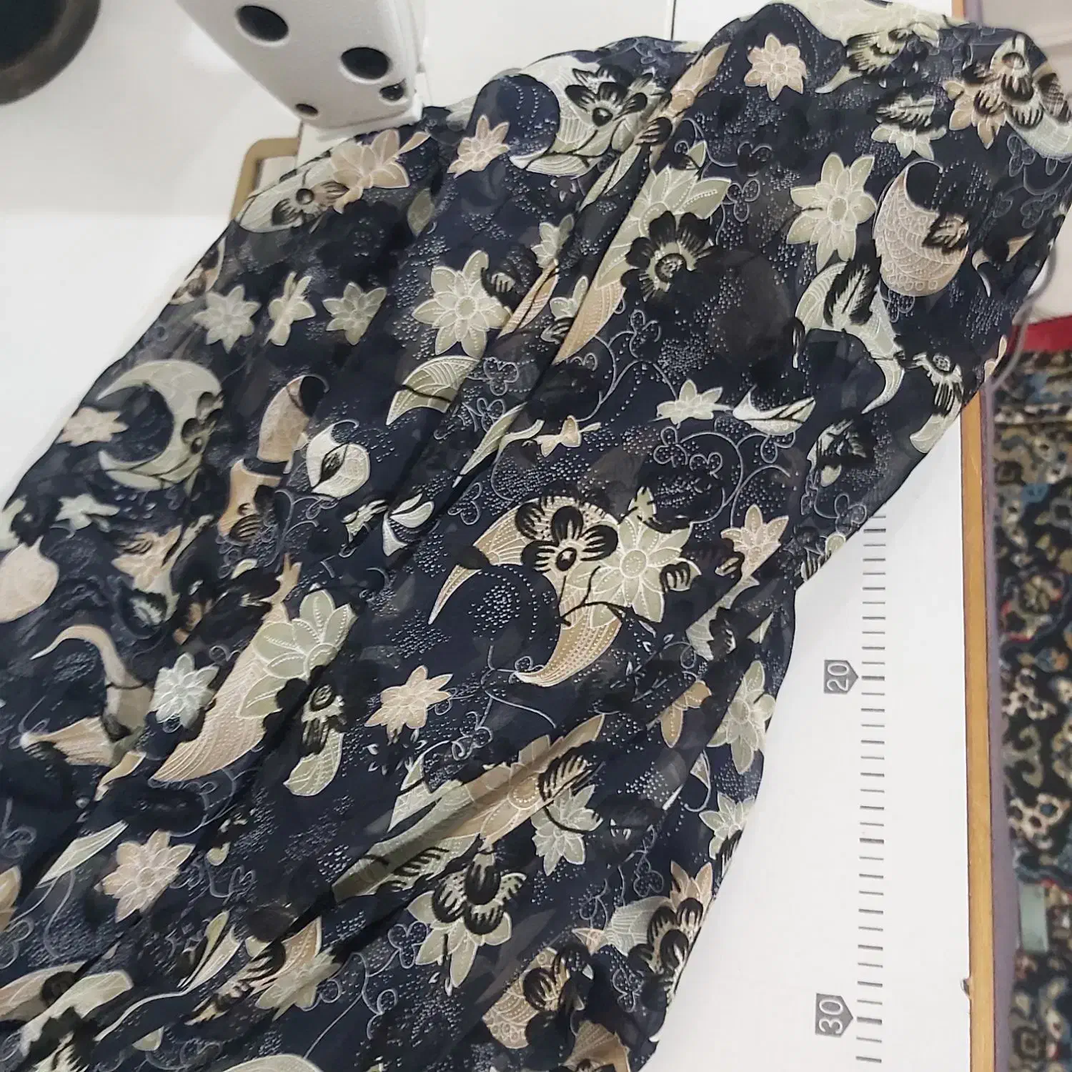 دوخت انواع چادر|لباس|زنجان, |دیوار