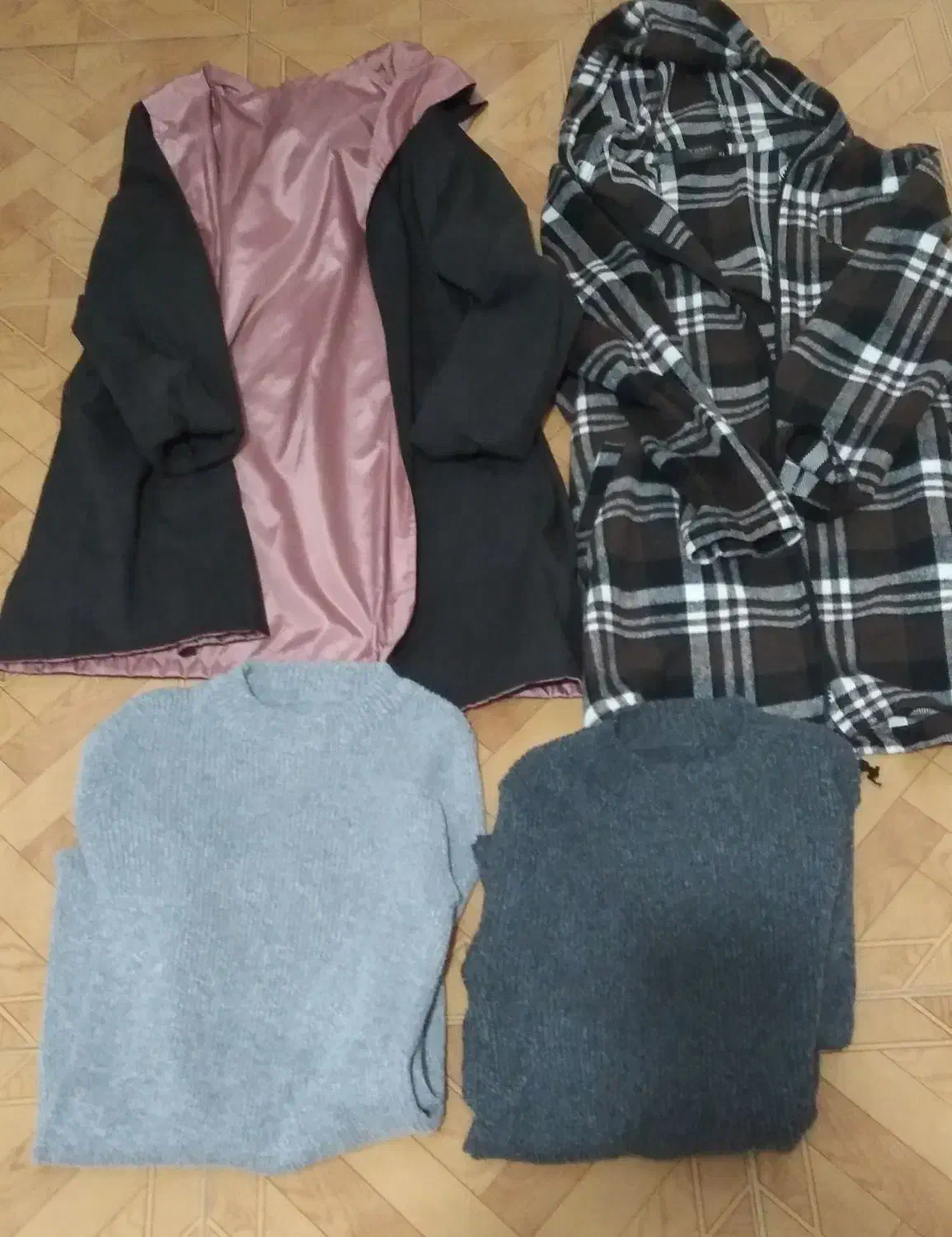 حراج تعدادی از لباس بافت بارانی کیف سالم نو صد|لباس|رشت, پاره بیجار|دیوار